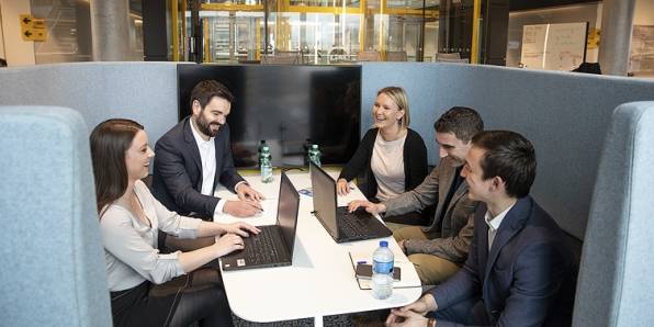 Office - huddle meeting group